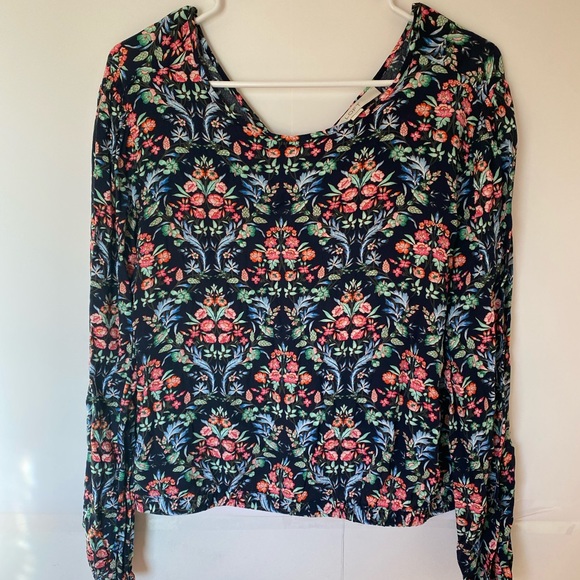 LOFT Navy Floral Wrap Back Cropped Top - Picture 3 of 9